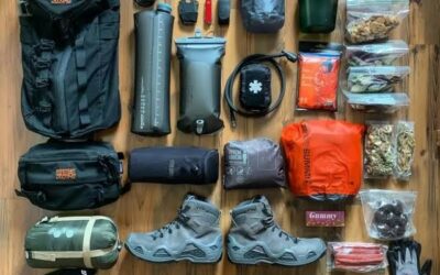 perlengkapan wajib camping pertama kali